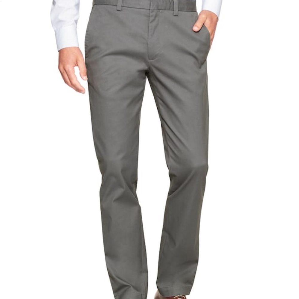 BR, non iron, tailored fit dress khakis